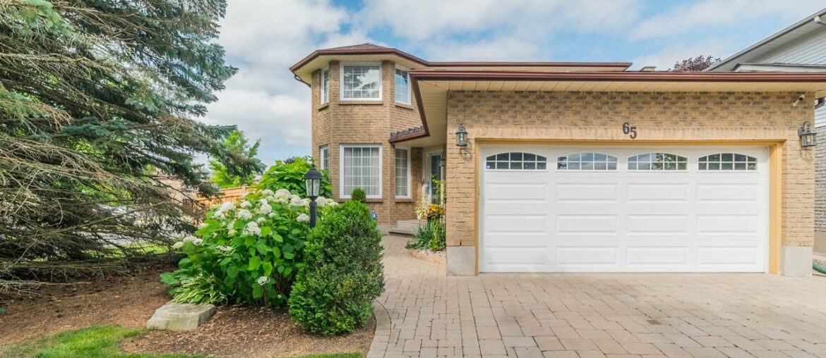 65 Foxhunt Trail, Courtice | The Michael McDougall Team