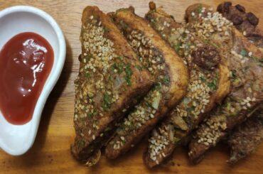 Veg Ragi French Toast | Diet Recipes | Healthy Breakfast Recipe | नाचणी फ्रेंच टोस्ट | Oles Kitchen