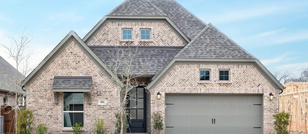 Perry Homes in Devonshire - 811 Knoxbridge Road