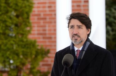 Canada, U.S. agree to extend border restrictions, Trudeau says