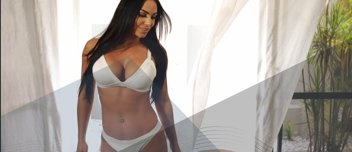 Otilia - Adelante (Maxun Remix) new video Shakira similar voice