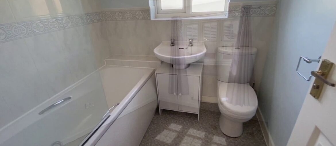 Cooper Avenue, 3 bedroom home to let