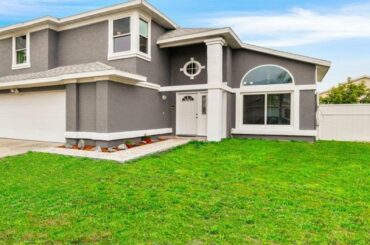 104 GREEN COVE COURT, KISSIMMEE, FL Presented by Wemert Group Realty.