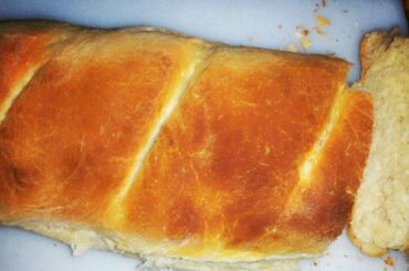 How to bake French bread / home made French bread recipe /no bread flour / no bread baking tin