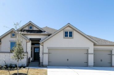 Perry Homes in Deerbrooke - 2417 Orchard Way