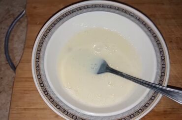 French ToAsT How to make French Toast Quick and Easy Recipe. By irum zain😋.