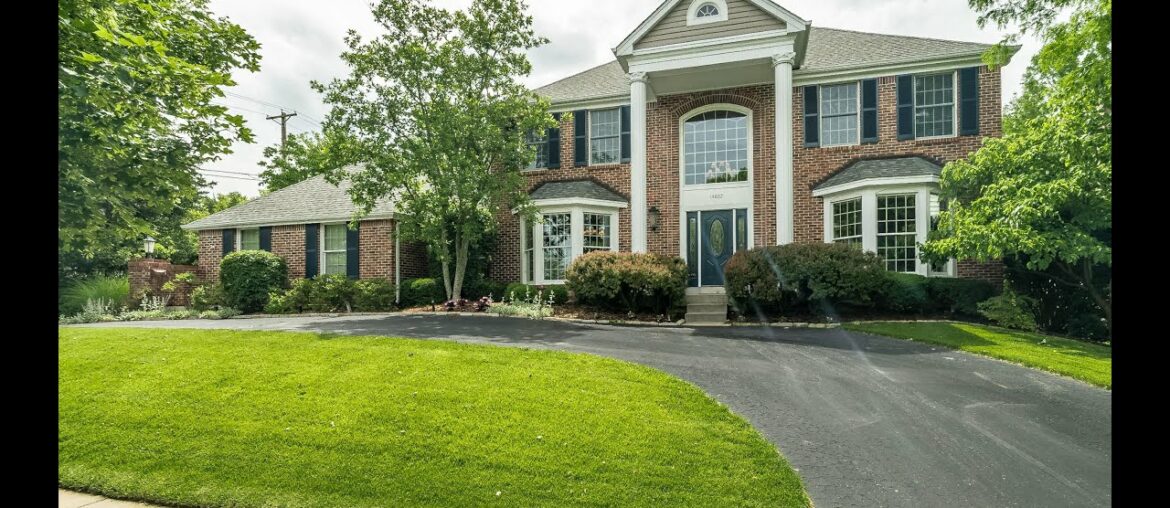 14802 Straub Hill Lane Chesterfield, MO | CBGundaker.com