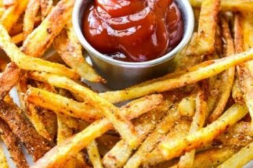 How to Make Crispy French Fries Recipe | Homemade Perfect French Fries Recipe | Amna's Ktichen🤤