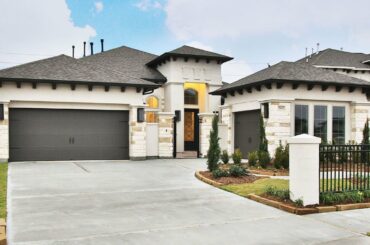 Perry Homes in Aliana - 11810 Dalhousie Drive