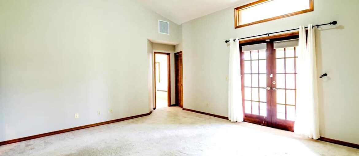 Homes for sale - 413 Peregrine Drive, Melbourne, FL 32903