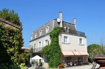 Charming Gersois Chateau for sale - furnished - with pool.