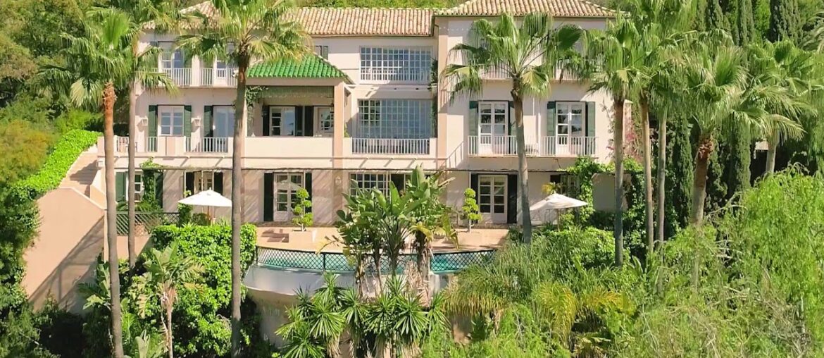 Spacious Provincial Style Family Estate in Marbella Hill Club, Golden Mile Spacious Provincial Style Family Estate in Marbella Hill Club, Golden Mile