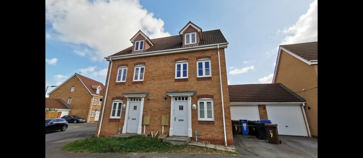 PASTURE VIEW, KINGSWOOD, HU7 – 3/4 bedroom townhouse PASTURE VIEW, KINGSWOOD, HU7 - 3/4 bedroom townhouse