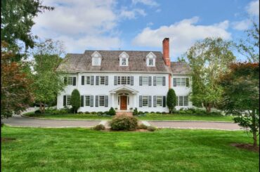 Virtual Walk thru 6 Sprucewood Lane , Westport , CT