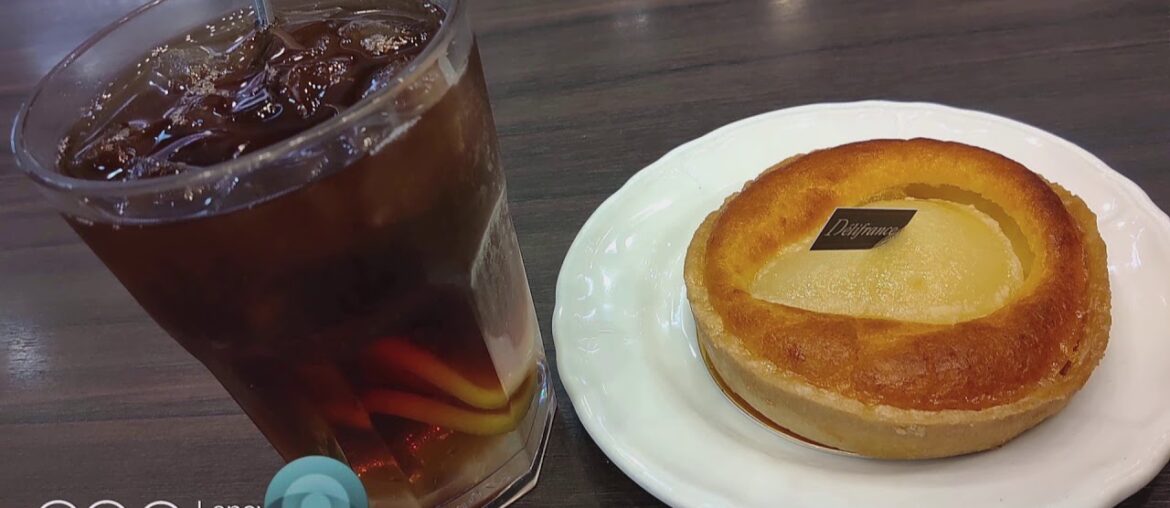 What to Eat in Hong Kong - Fast Food - Delifrance (#snsft, #snsfoodtravel)