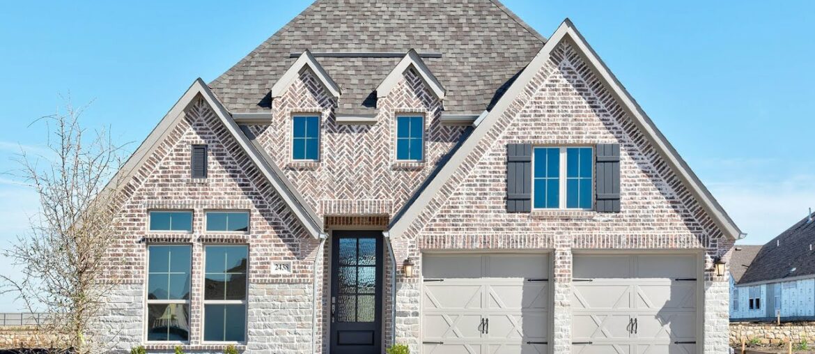 Perry Homes in Pecan Square - 2348 Robin Way