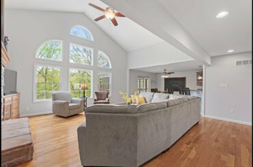 314 Oak Creek Farm Ct, Wentzville, MO 63385