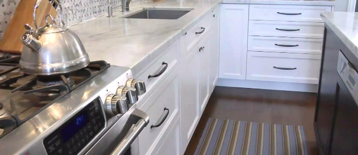 Interior Design — French, Bistro-Inspired Kitchen Design Makeover Interior Design — French, Bistro-Inspired Kitchen Design Makeover