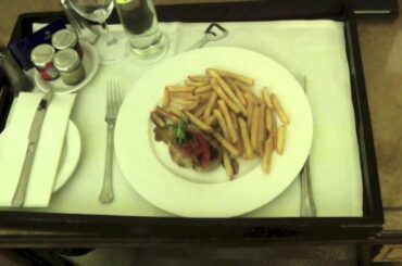 Hilton Paris Charles de Gaulle Airport, France: In-room Dining