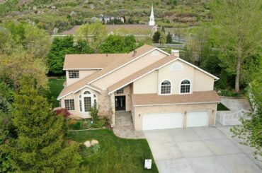 Premier Bench Location 2745 E Woodhampton Cir Sandy Utah