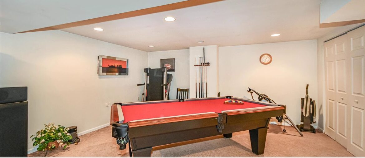 18841 Oakwood Ave, Lansing, IL 18841 Oakwood Ave, Lansing, IL