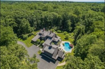 15 Wyckham Hill Ln, Greenwich, CT