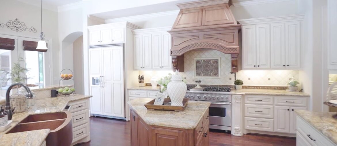 18 Sterling Dale Place, The Woodlands
