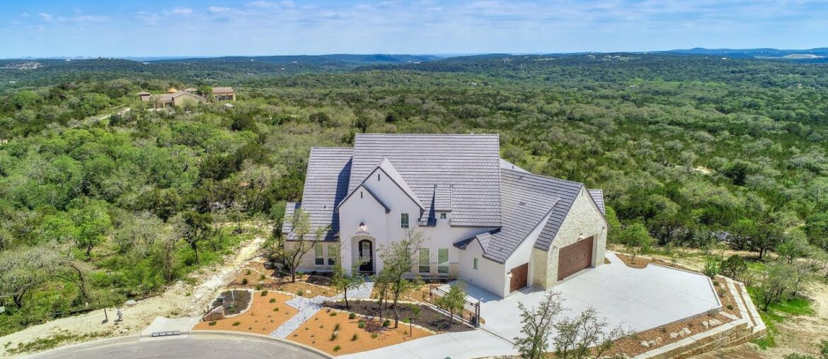 Contemporary French Country in the Canyons at Scenic Loop Contemporary French Country in the Canyons at Scenic Loop