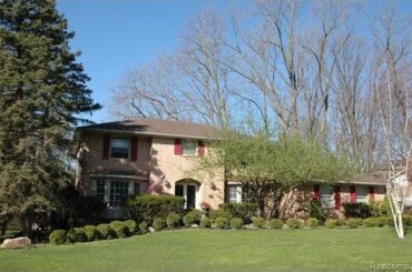 Tour video of listing at 1793 Kilburn Road, Rochester Hills, MI 48306 - Residential for sale