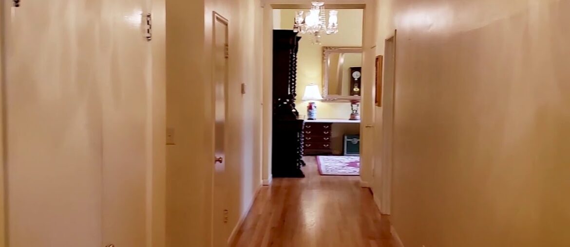 2209 Oakwood Drive, Medford, Oregon 2209 Oakwood Drive, Medford, Oregon