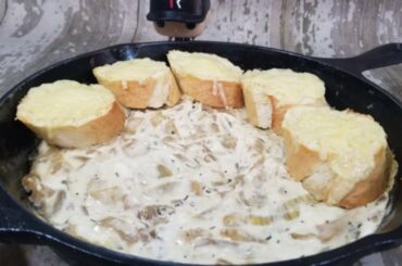 French Onion Soup Dip Recipe, an #AWESOME over the top dip