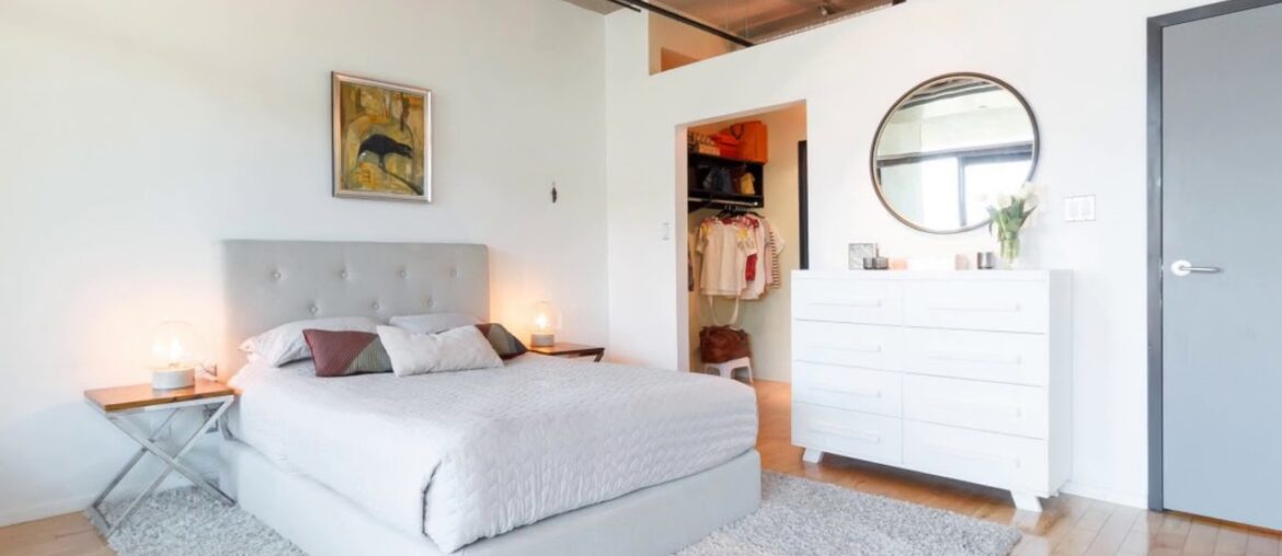 Luxury Townhouse For Sale – Fisherman's Wharf James Bay Luxury Townhouse For Sale - Fisherman's Wharf James Bay