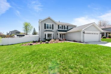 FOR SALE  1206 Saratoga Drive, Carol Stream IL