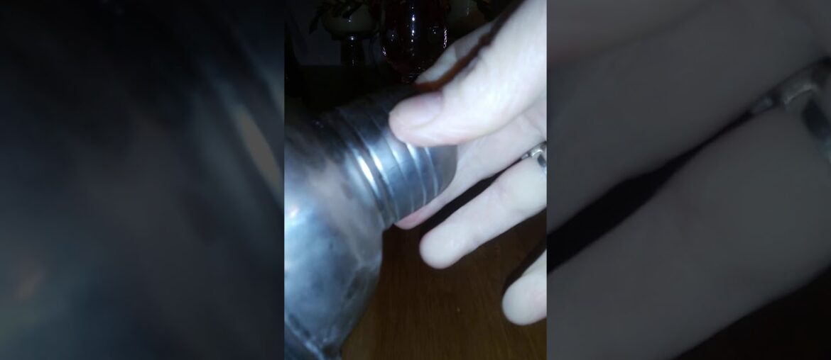 How to make a French 75 with The Botanist Gin from Scotland, La Marca Prosecco and maple syrup