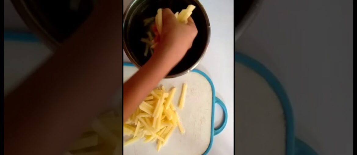 Making the secret recipe of French fries🇫🇷🍟🇫🇷🍟