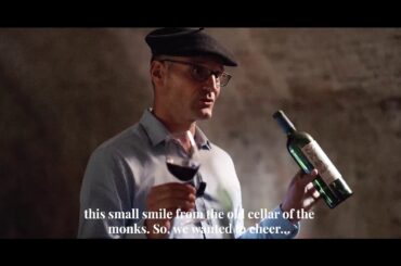 Monastère wine tasting in Monastère de Saint-Mont cellar