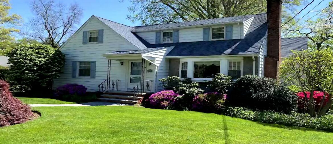 Virtual Open House, 24 Beechwood Road, Ho-Ho-Kus, New Jersey Virtual Open House, 24 Beechwood Road, Ho-Ho-Kus, New Jersey