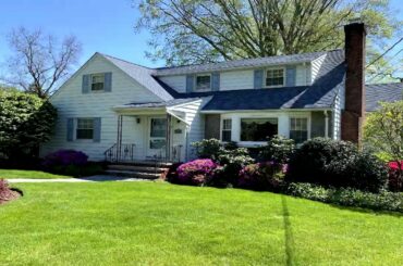 Virtual Open House, 24 Beechwood Road, Ho-Ho-Kus, New Jersey