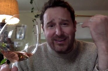 Les Violettes CDR Rose & Ch. du Montgueret Rose d'Anjou wine face off