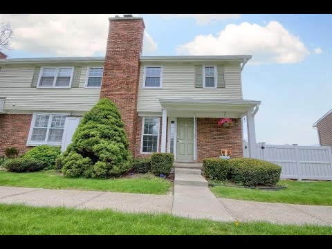 20809 E Glen Haven Circle, Northville, MI – 2200028435 20809 E Glen Haven Circle, Northville, MI - 2200028435