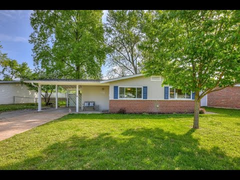 1055 Berchmans Lane Florissant, MO | CBGundaker.com 1055 Berchmans Lane Florissant, MO | CBGundaker.com