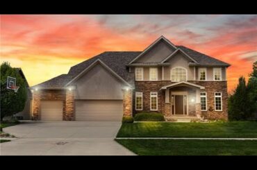 Residential for sale - 7706 NW 104th Court, Johnston, IA 50131