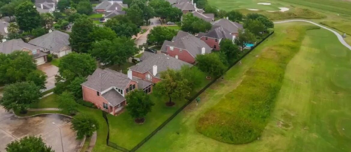 SAVED! 11402 BOGAN FLATS  SELLER SAVED $4,150 VS.6%  WITH OUR FLAT FEE FULL SERVICE PROGRAM.