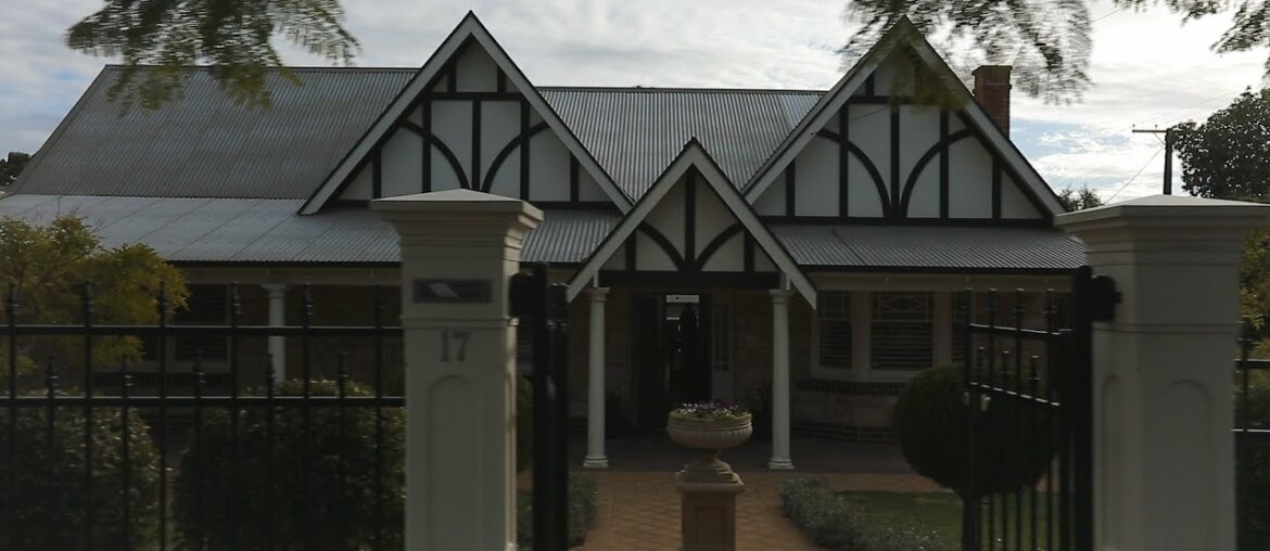 17 Lockwood Road | Erindale