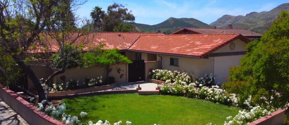 95 Edgar Court, Newbury Park