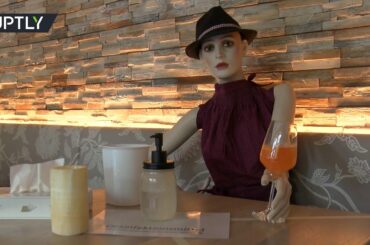 Eerie eating | Mannequins ‘dine’ in German restaurant to make it appear crowded