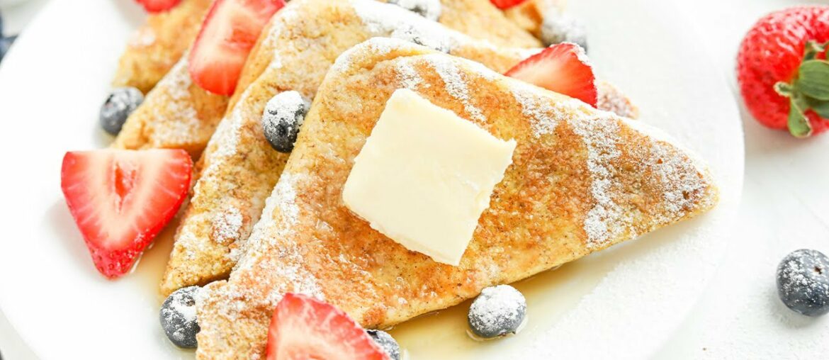 KETO French Toast FROM SCRATCH In 10 Minutes | You HAVE To Try This!