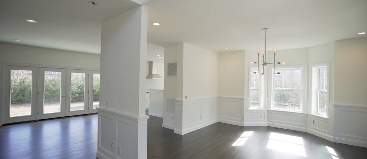 68 SANDY HOLLOW RD, Southampton, NY 11968 68 SANDY HOLLOW RD, Southampton, NY 11968