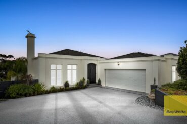 33 Victory Way, HIGHTON, VIC