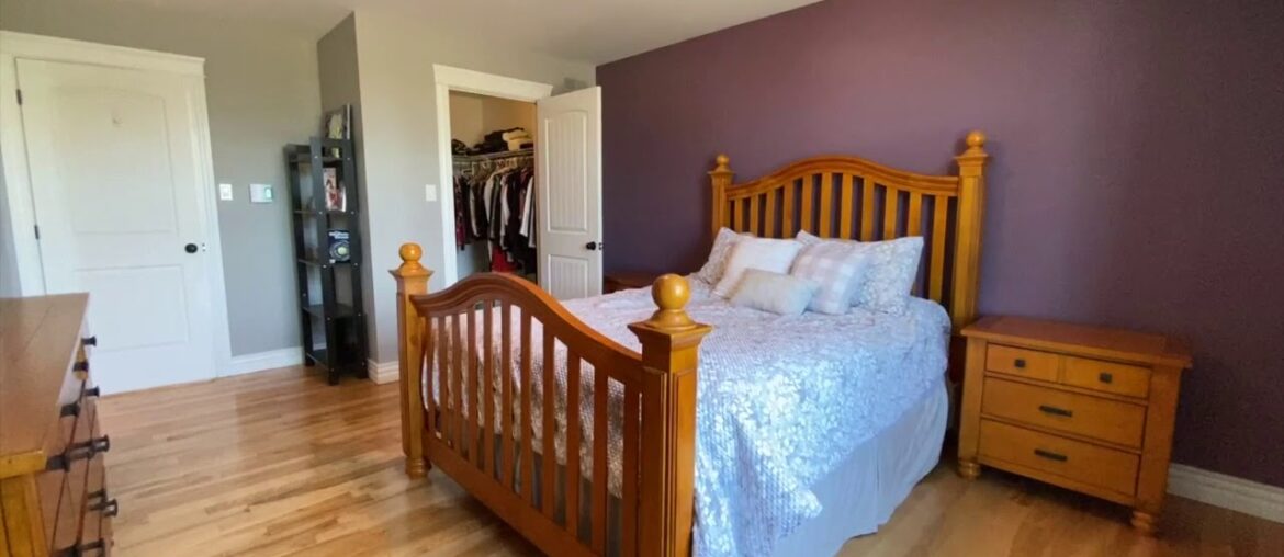 445 TWIN OAKS IN MONCTON - TWO STOREY SEMI WITH DOUBLE PAVED DRIVEWAY AND BABY BARN!